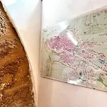 Oda ve Kahvaltı Le Teste Di Moro Al Duomo 3*