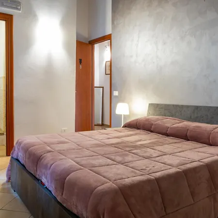 Le Teste Di Moro Al Duomo Bed and breakfast