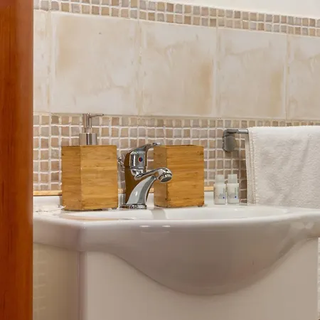 Bed & Breakfast Le Teste Di Moro Al Duomo 3*