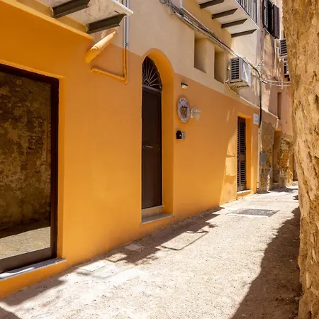 Le Teste Di Moro Al Duomo * Agrigento