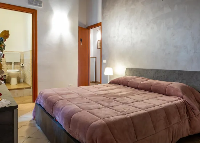 Le Teste Di Moro Al Duomo Frühstückspension